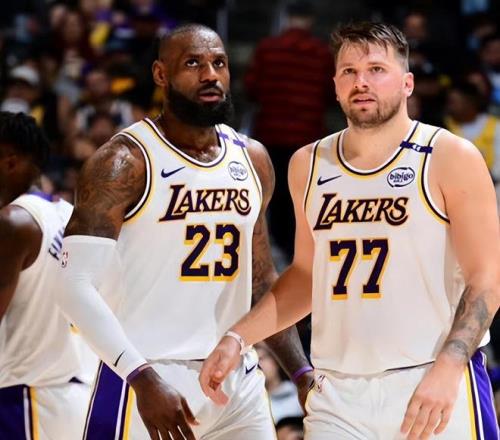 太阳击败爵,士夺回榜首,开拓者击败,万博manbetx体育平台,万博体育官网,万博体育app下载,ManBetX,SPORTS