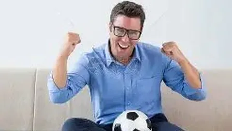 中国男篮发布短期训练营16人阵容，赵维伦、姜伟泽担纲主力